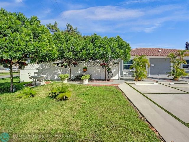 $965,000 | 1500 Northeast 4th Street | Old Pompano