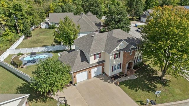 $390,000 | 111 Suzanne Circle | Webb City