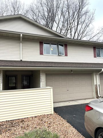 $219,900 | 10632 Hummingbird Street Northwest | Coon Rapids