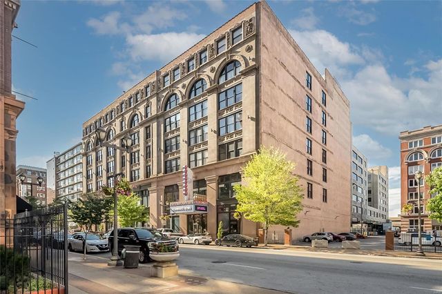 $195,000 | 1113 Washington Avenue, Unit 318 | Downtown St. Louis