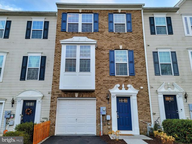 $269,900 | 827 Blossom Drive | Hanover