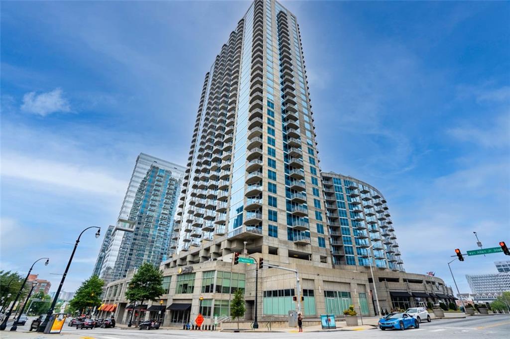 Luxury MidtownAtlanta Corner Unit- Free Parking, Atlanta – Updated