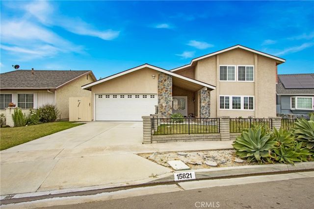 $1,349,500 | 15821 Redlands Avenue | Westminster