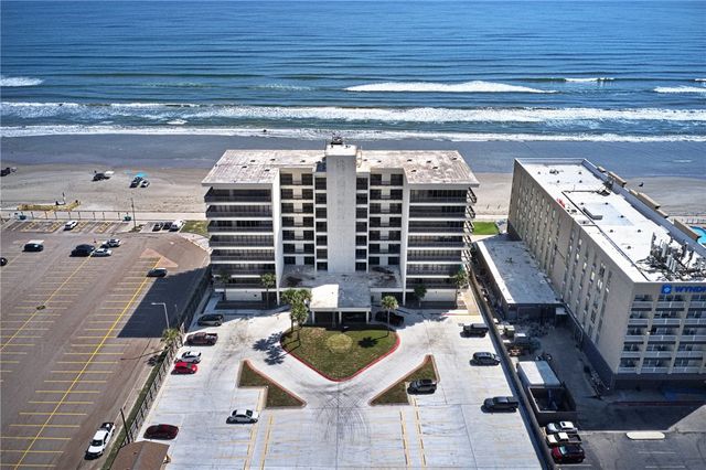 $370,000 | 15002 Windward Drive, Unit 407 | Mustang-Padre Island