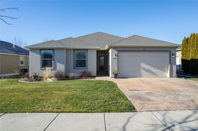 $430,000 | 610 Torrey Pines Drive | Moses Lake