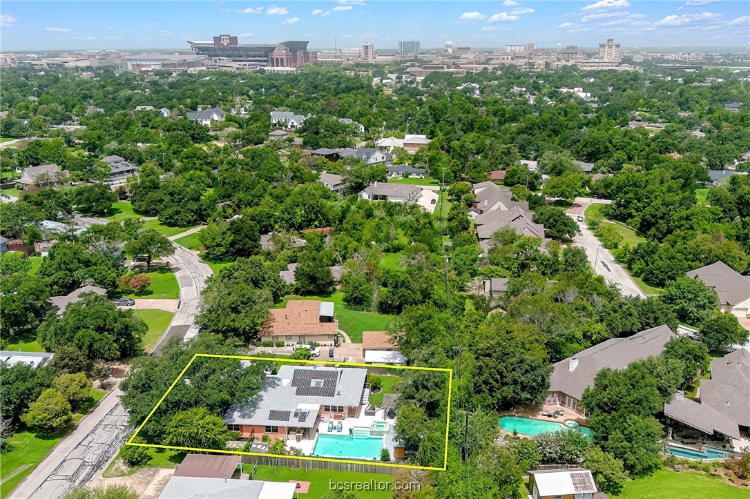 an aerial view of multiple house