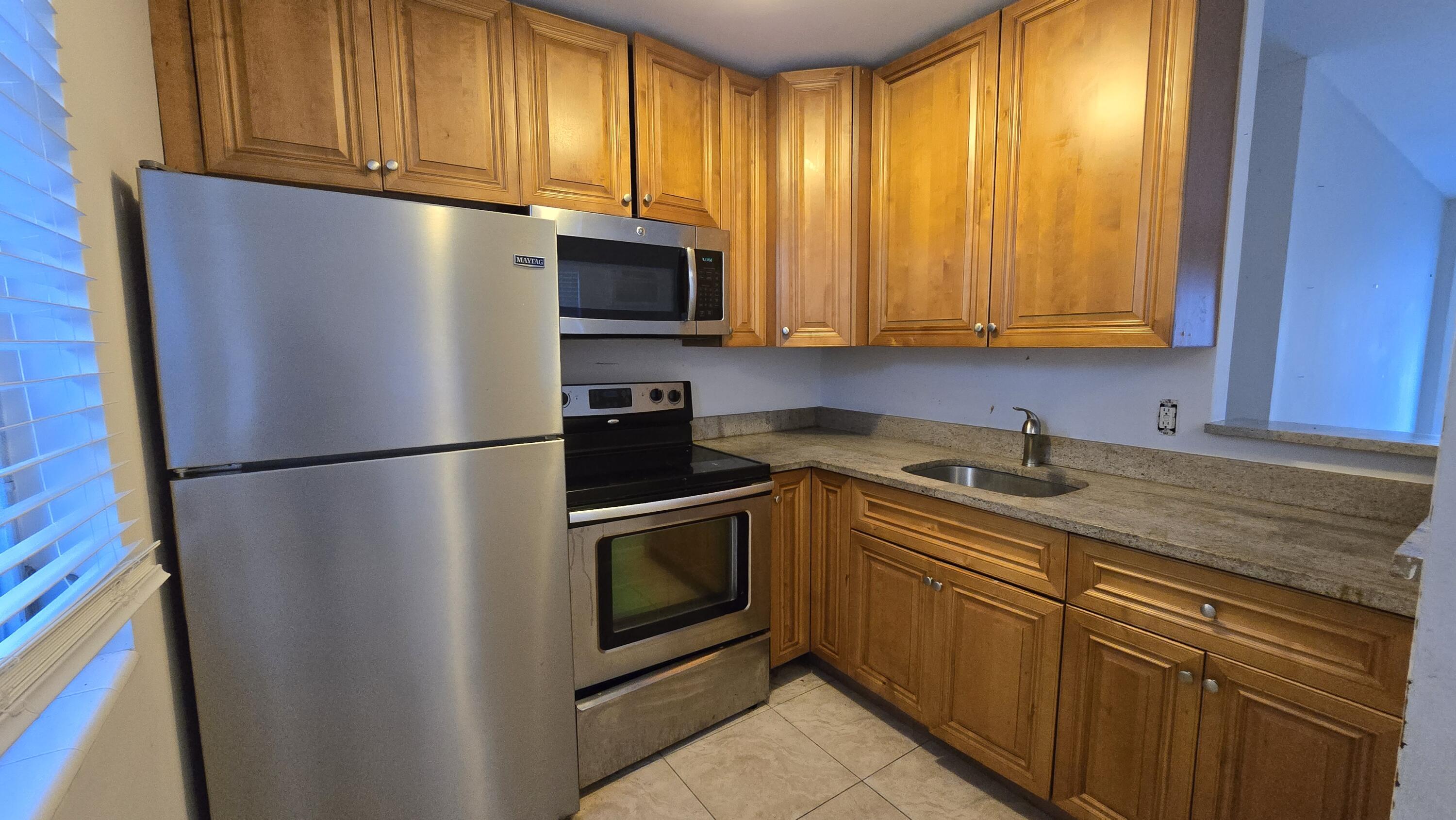 Remodeled kitchen, granite & stainless