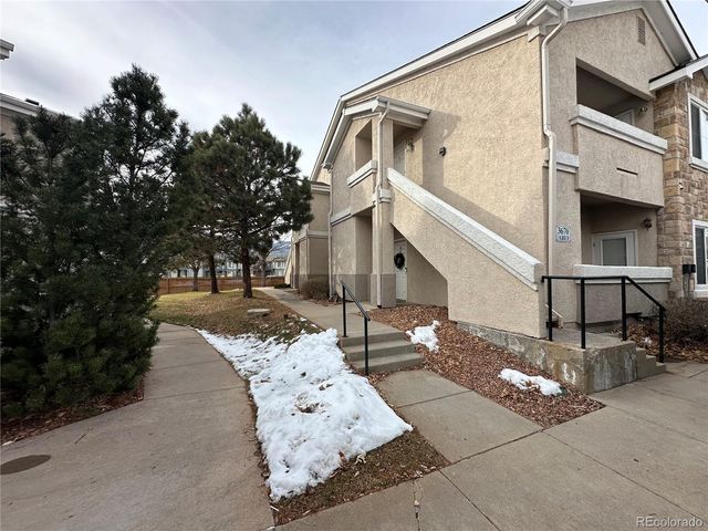 $1,695 | 3670 Strawberry Field Grove, Unit B | Stratmoor Hills