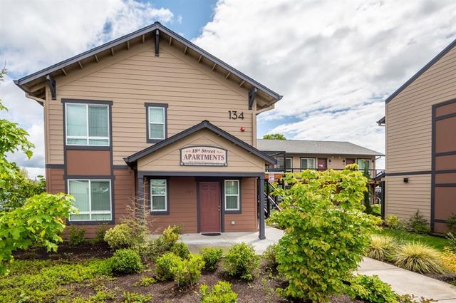 $990 | 134 North 18th Street | St. Helens