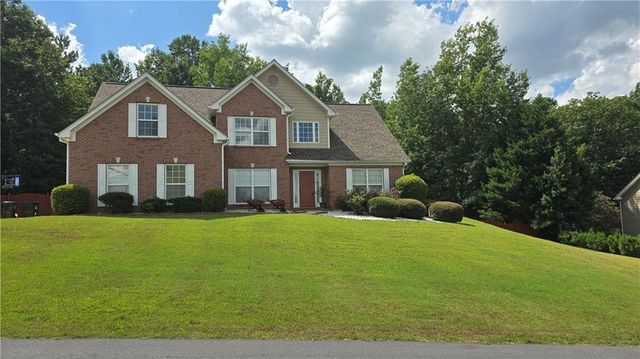 $550,000 | 3416 Haddon Hall Court | North Gwinnett Estates North