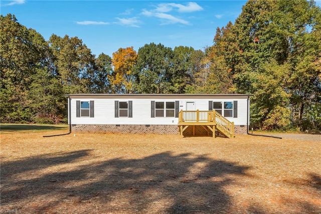 $224,900 | 1059 Sharpe Lane | Sharpes Township - Alexander County