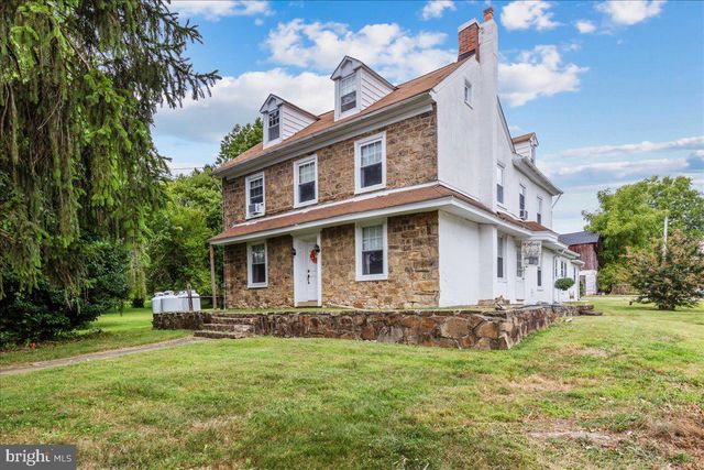 $524,900 | 143 Middletown Road | Lima