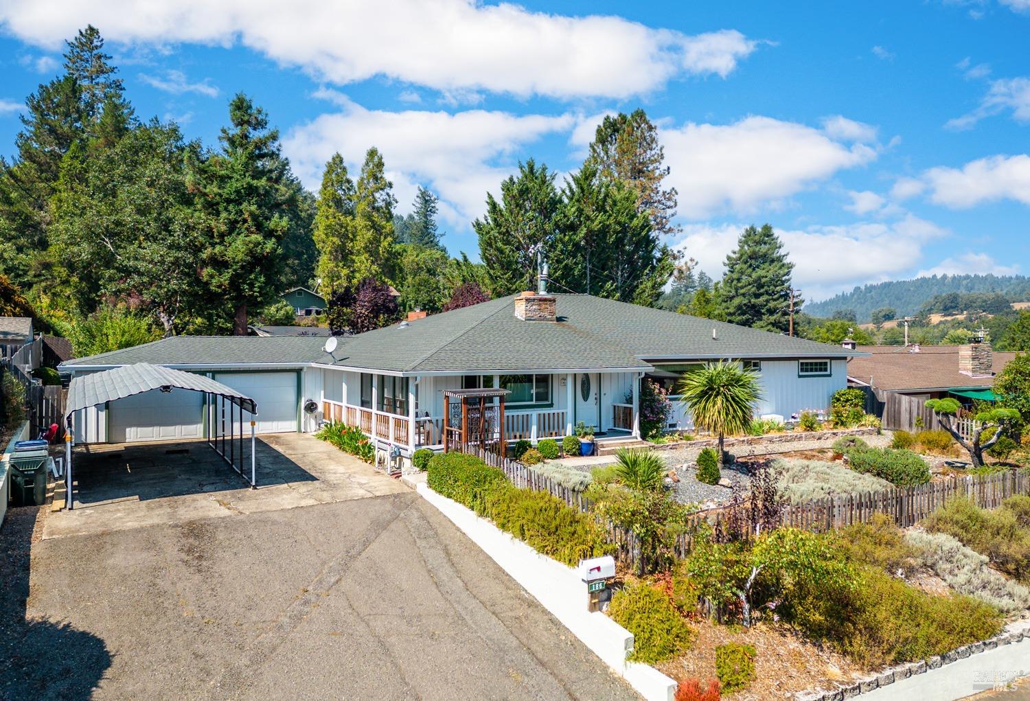 186 Easy Street Willits CA 95490 Compass