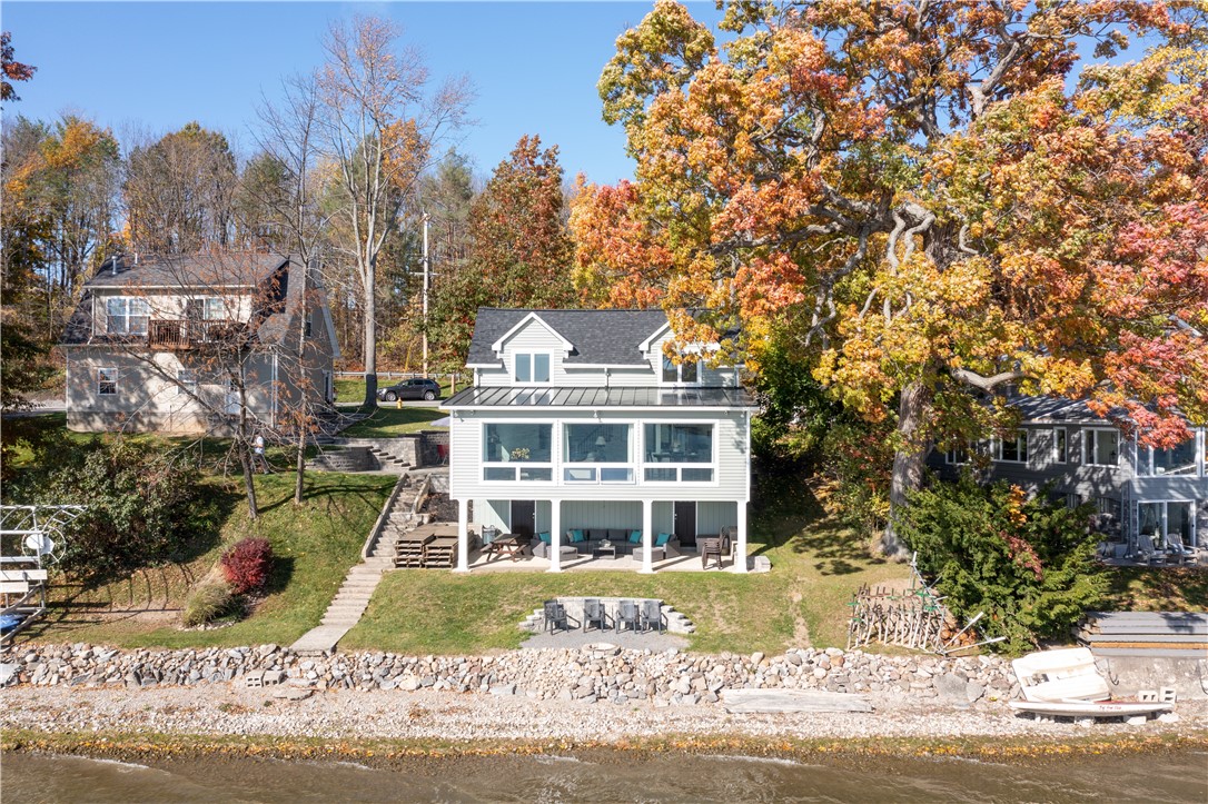 Here is the main house.  To the left is the garage