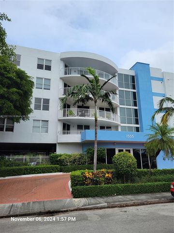 $2,395 | 1555 North Treasure Drive, Unit 307 | Treasure Island