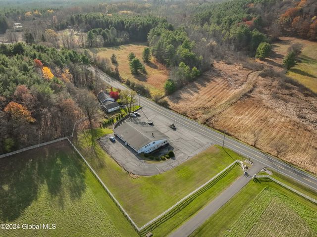 $759,000 | 1118 Middleline Road | Milton