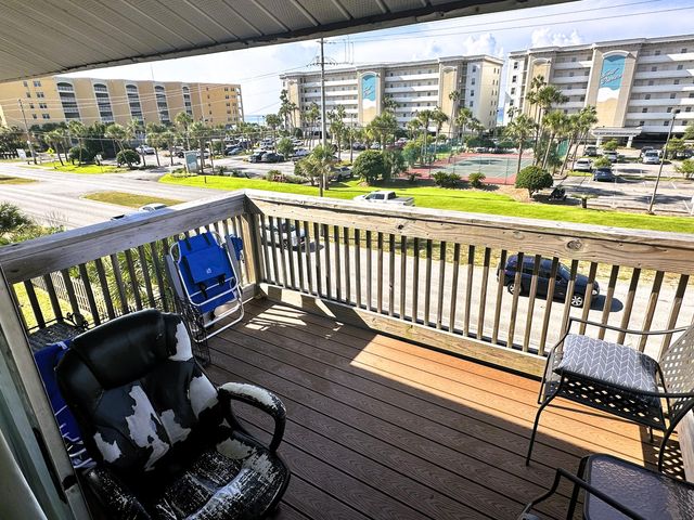 $279,000 | 304 Barracuda Avenue, Unit 305 | Santa Rosa Island