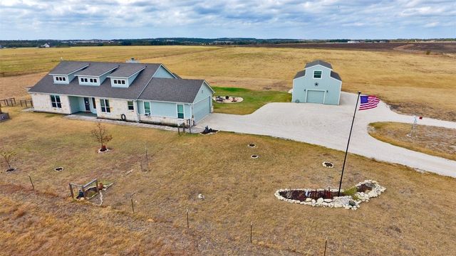 $949,900 | 563 County Road 331