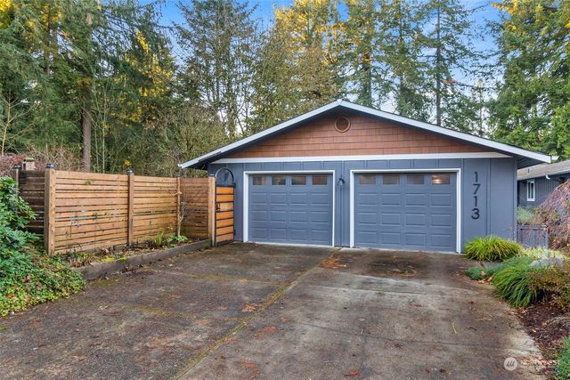 $549,000 | 1713 Evergreen Park Court Southwest | Olympia