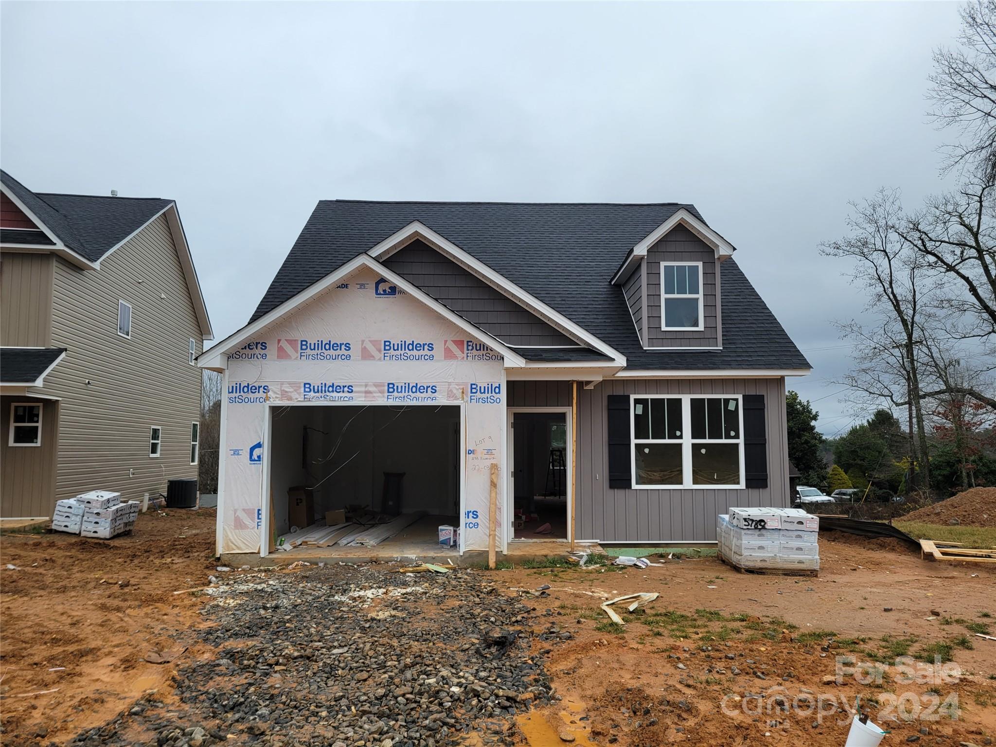 a house view with a outdoor space