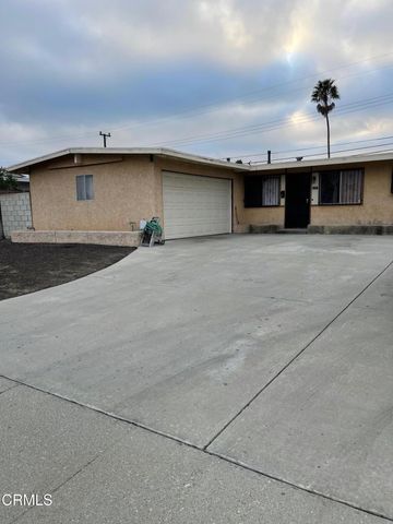 $749,000 | 3201 Madera Place | Southeast Oxnard