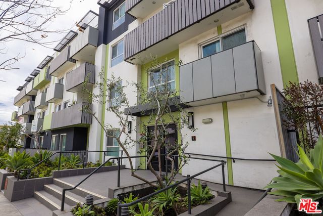 $4,295 | 1539 Beloit Avenue, Unit 116 | West Los Angeles