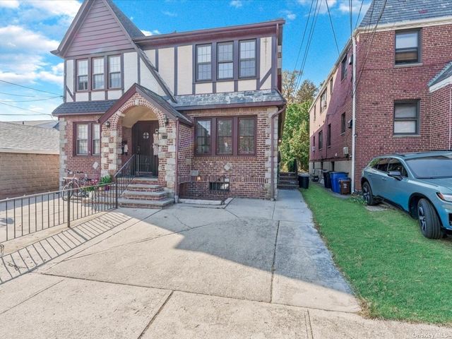 $1,299,000 | 40-18 209th Street | Bayside