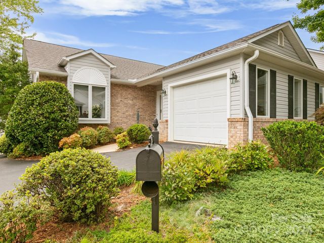 $519,000 | 94 Laurel Ridge Place | Etowah