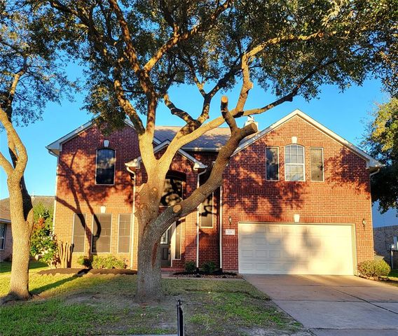 $349,500 | 226 Meadowhill Lane | Bay Colony