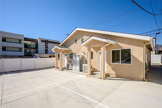 $3,100 | 629 West California Avenue, Unit B | South Glendale