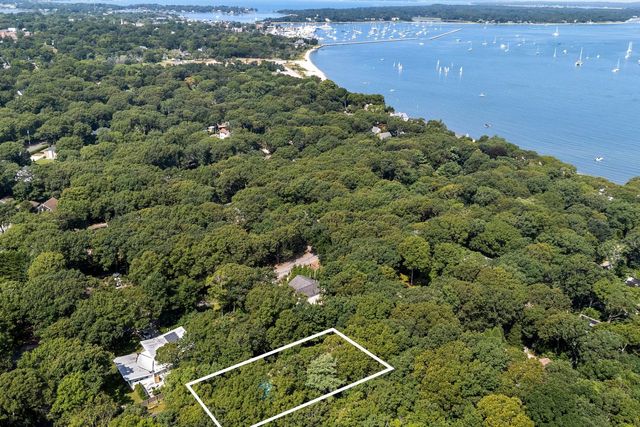 $1,699,000 | 63 Harbor Avenue | Sag Harbor Village