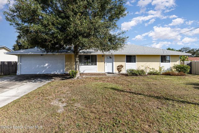 $300,000 | 413 Deacon Avenue | Palm Bay