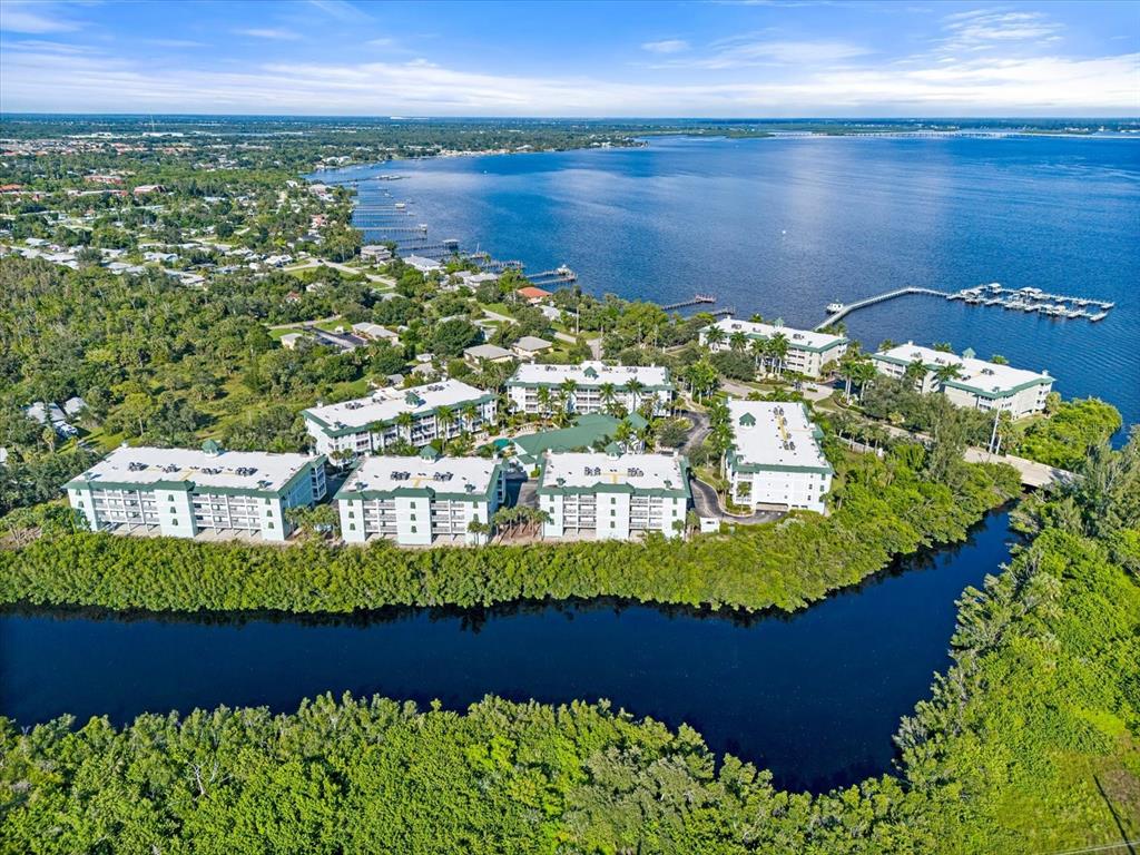 A Private Oasis at the Charlotte Harbor