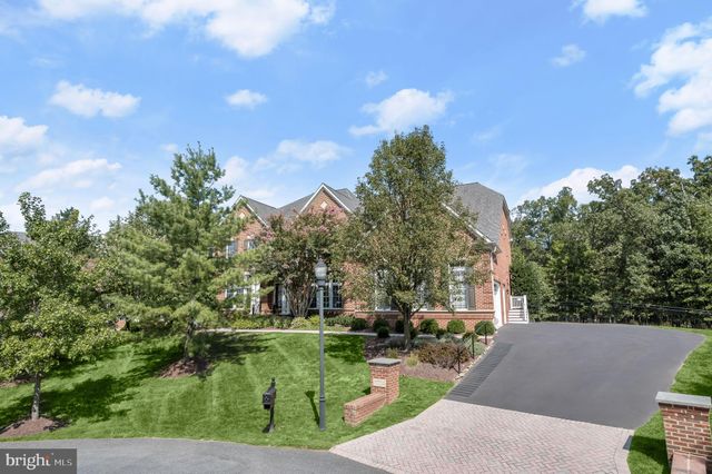 $2,495,000 | 11704 Wood Thrush Lane