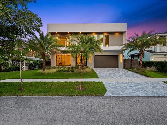 $3,350,000 | 1318 Southeast 13th Terrace | Lauderdale Harbours