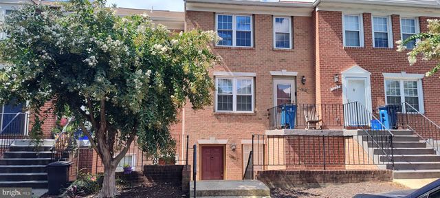 $299,900 | 1816 Bronzegate Boulevard, Unit 178 | Calverton