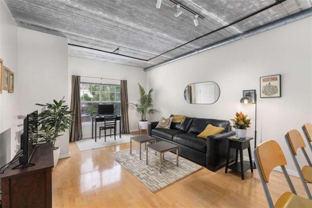 $225,000 | 800 West Peachtree Street Northwest, Unit 1112 | Midtown Atlanta