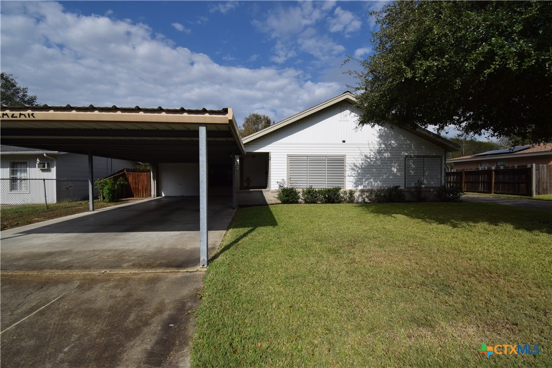 front view of house with a yard