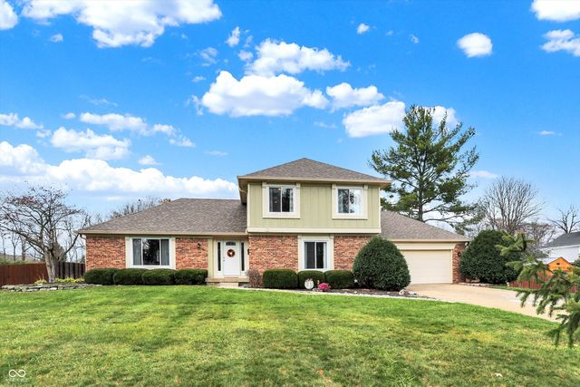 $385,000 | 4172 South Creekside Drive | Schildmeier Woods