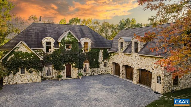 $1,525,000 | 2131 Wake Forest Road