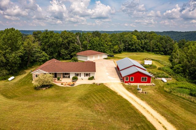 $899,900 | W4168 County Road | Washington