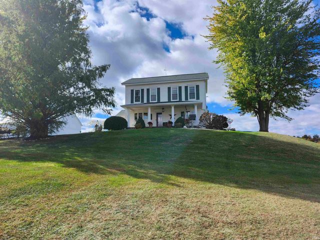 $565,000 | 4725 Highway 9 | Thorncreek Township - Whitley County