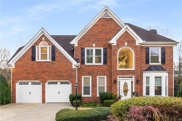 $585,000 | 4552 Candytuft Way Northwest | Chestnut Hill