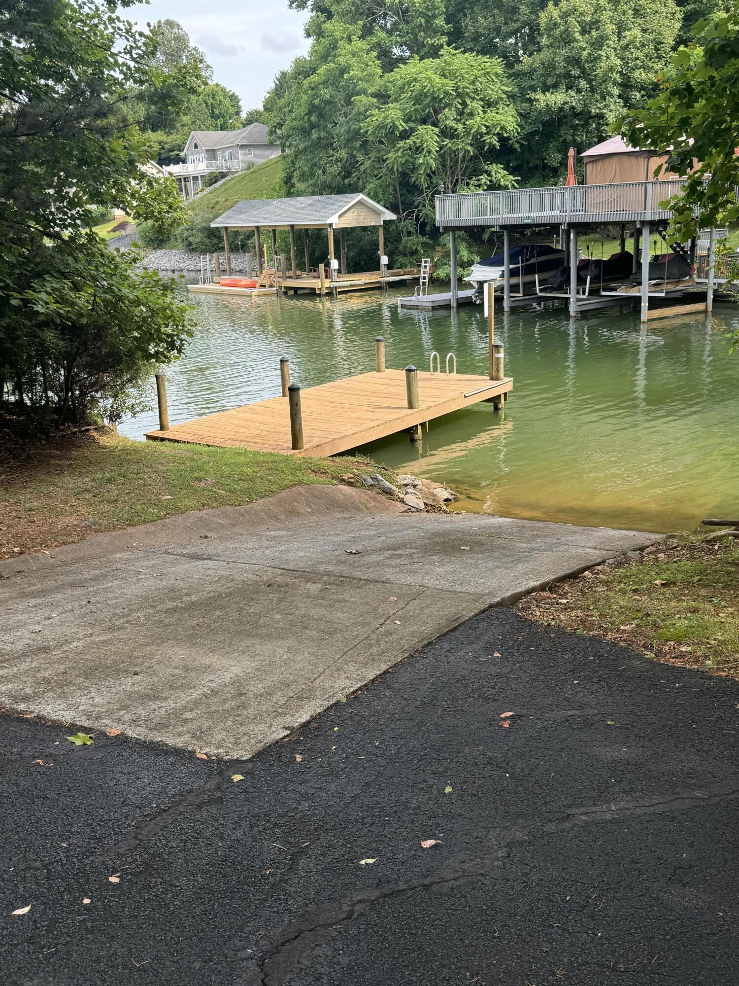 a view of a lake with houses