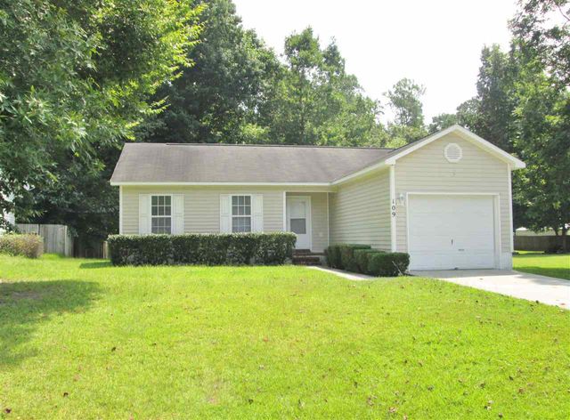 $1,395 | 109 Waterfall Drive | Stump Sound Township - Onslow County