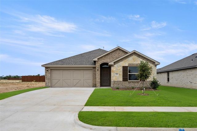 $309,900 | 1911 Chippewa Drive | Cleburne