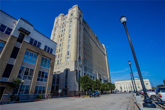 $1,700 | 221 West Lancaster Avenue, Unit 10006 | Downtown Fort Worth