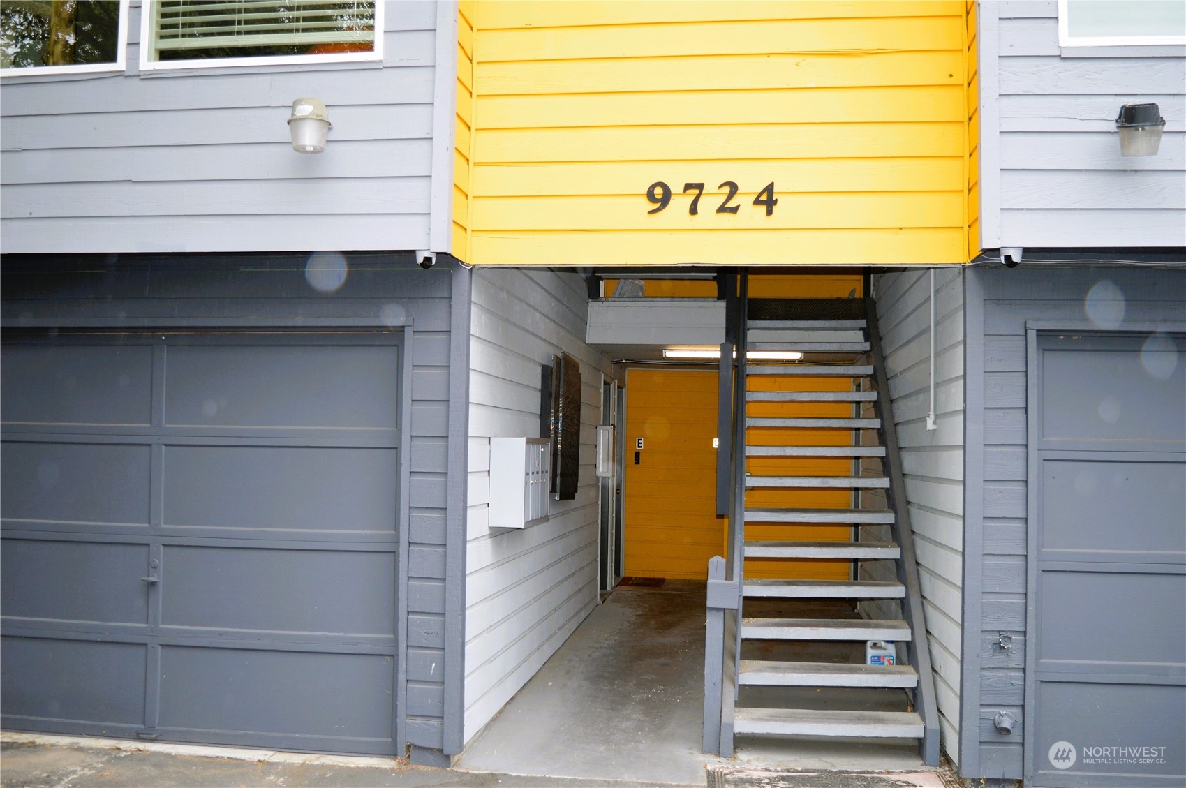 a view of a door and an outdoor kitchen