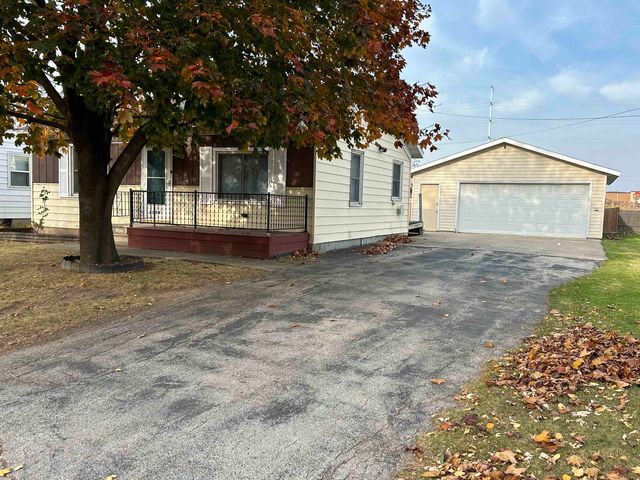 $155,900 | 2054 Crary Street | Riverfront-Broadway District