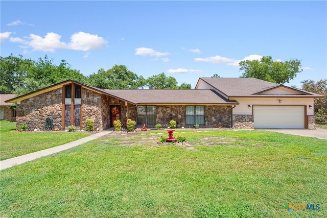 $444,900 | 1128 Cedar Oaks Lane | Harker Heights